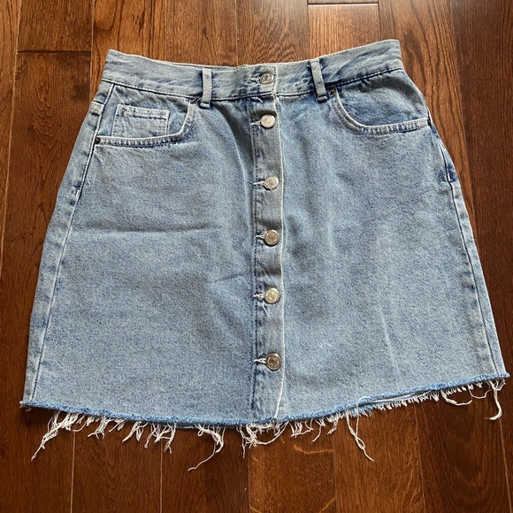 Pull&bear denim skirt - Picture 2 of 3